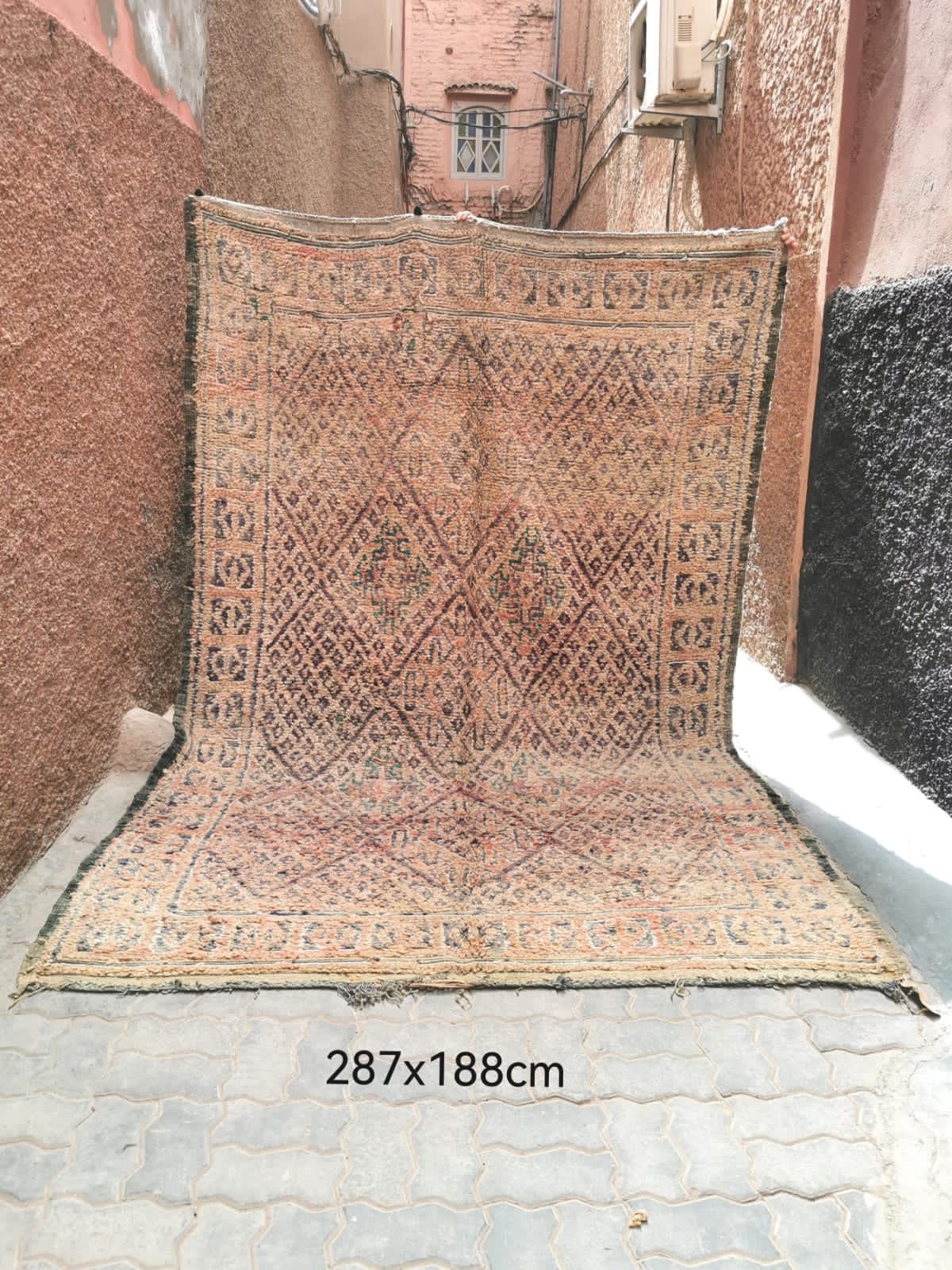 Moroccan Vintage Rug 1 - Authentic Moroccan