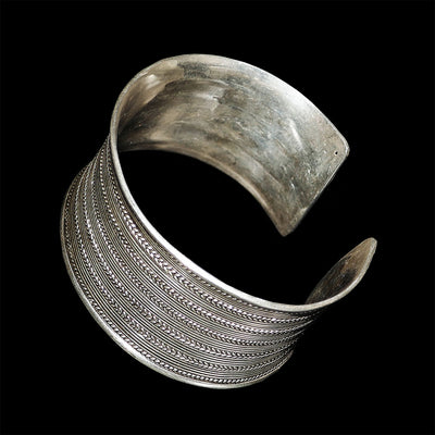 Moroccan Sterling Silver Bangle for her, BC00241