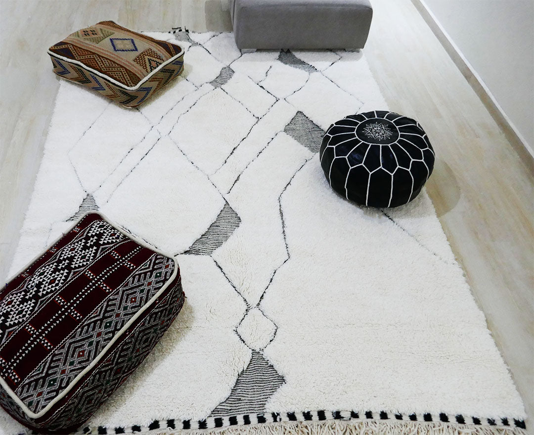 genuine beni ouarain handmade abstract wool moroccan rug berber neutral minimalist carpet